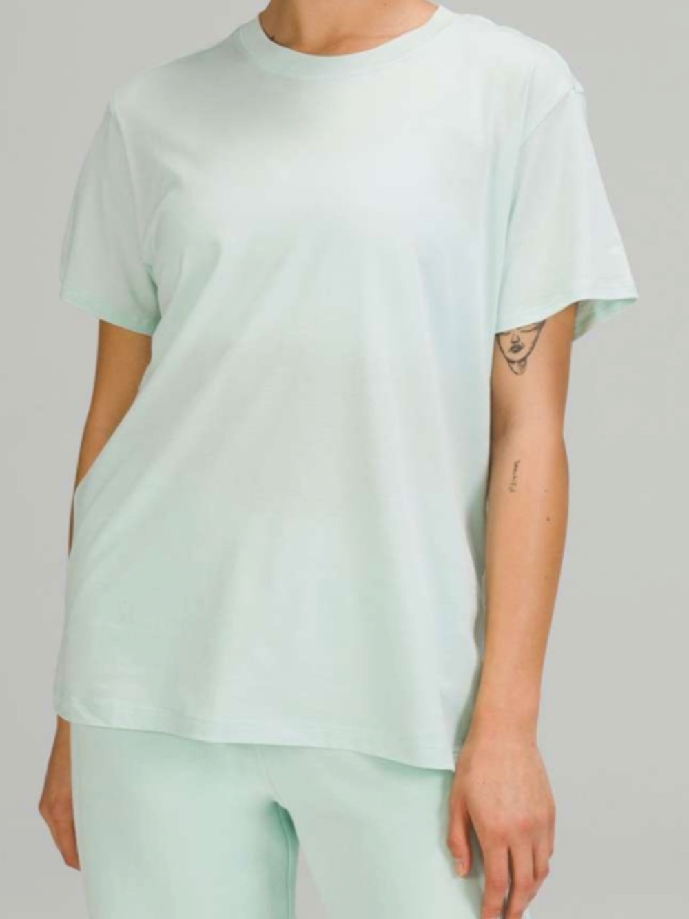NWT Lululemon All Yours Short Sleeve T-Shirt Delicate Mint Size 4